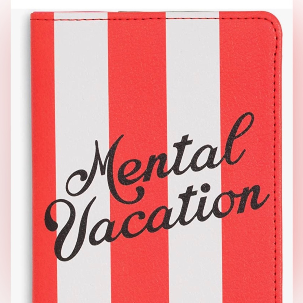 Ban.do passport holder